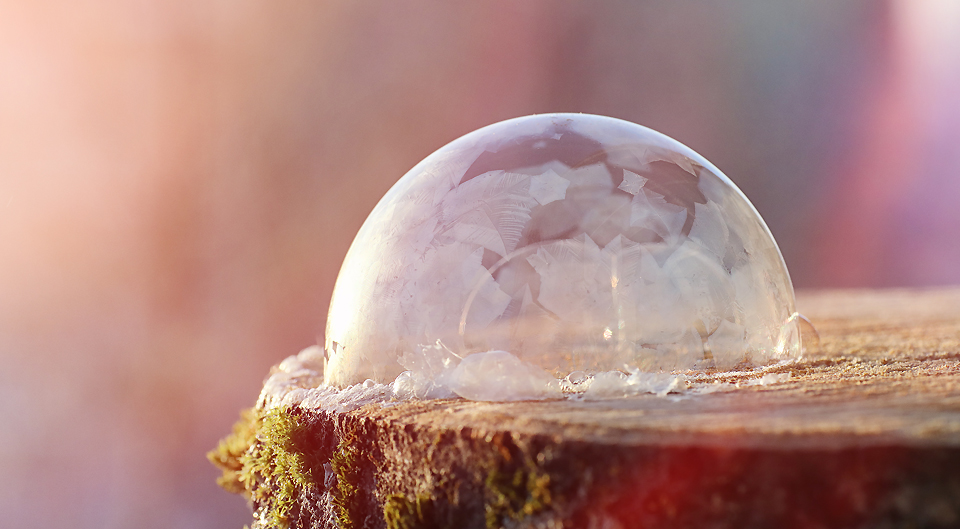 Winter Makrofotografie Frost gefrorene Seifenblase 2