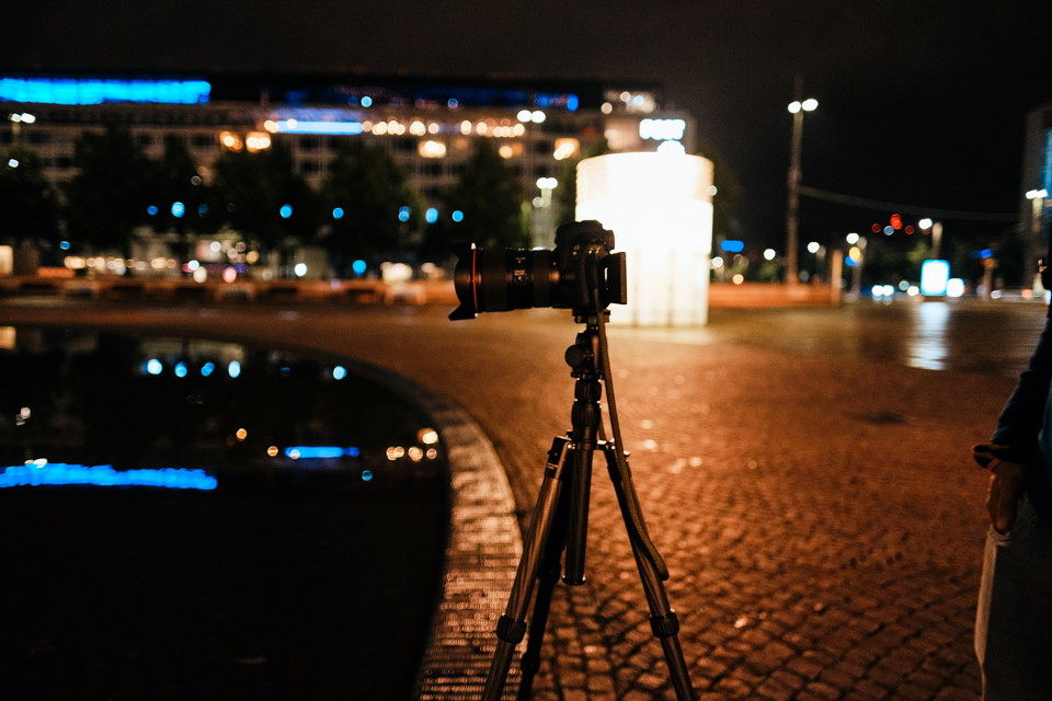 Für viele Nachtfotografen ist ein Stativ unverzichtbar
