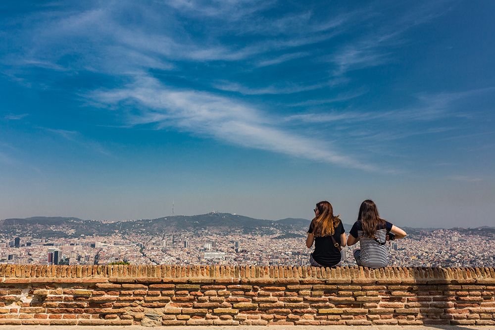 Barcelona Montjuic Ausblick - 17 geniale Fotospots in Barcelona, die du besuchen musst (+Bonus)!