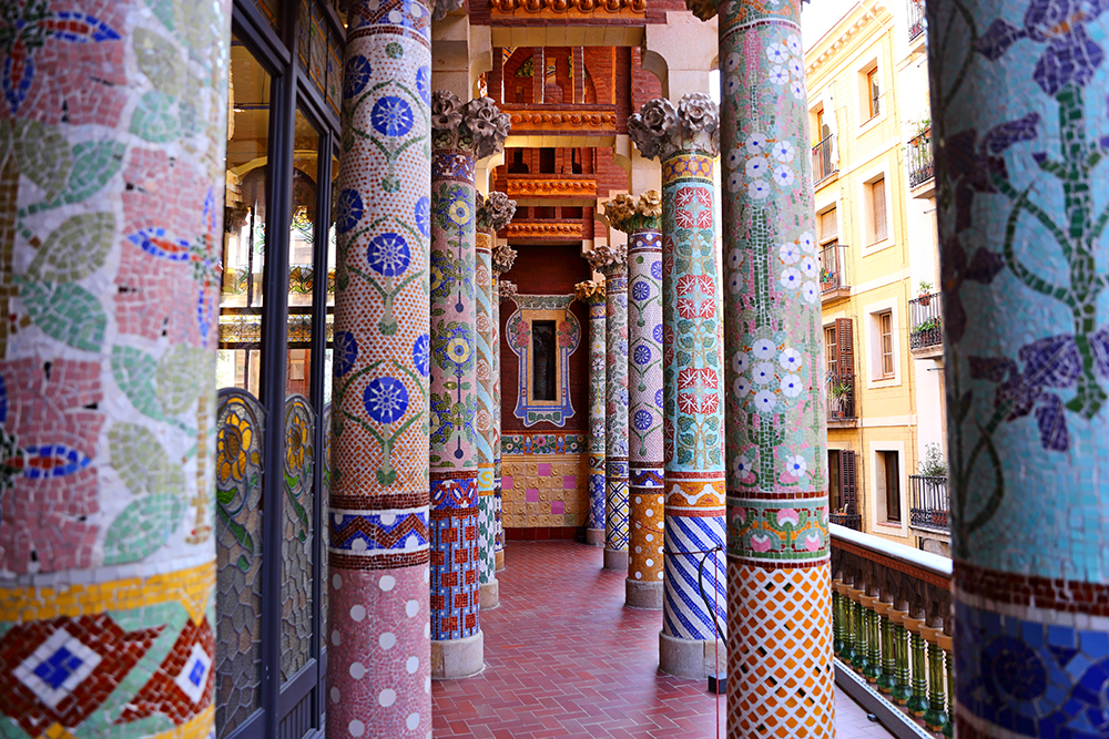 Barcelona Palau de la Musica Catalana - 17 geniale Fotospots in Barcelona, die du besuchen musst (+Bonus)!