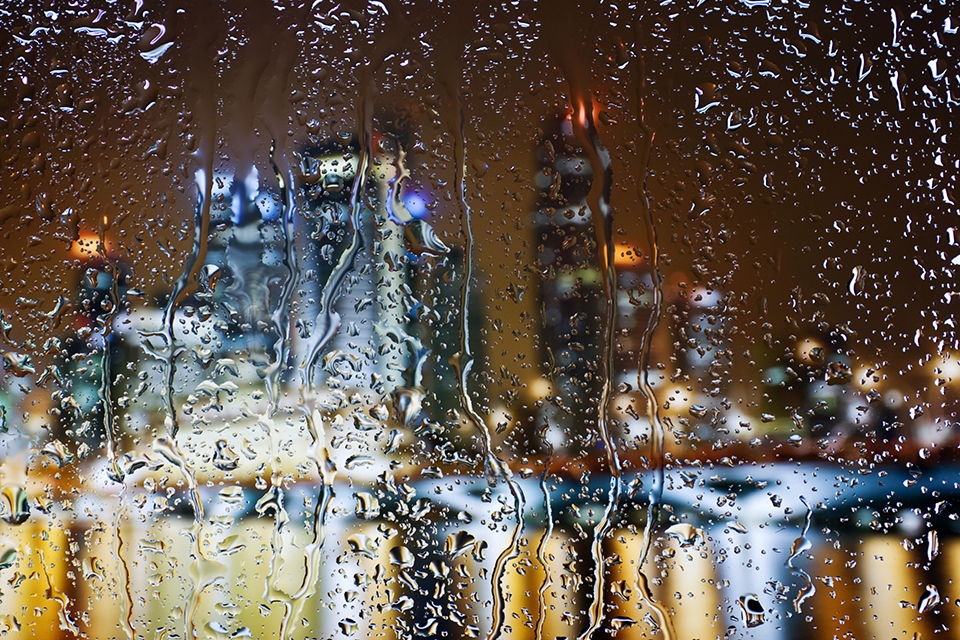 Regentropfen Fensterscheibe - Schlechtwetter: Tolle Fotoideen bei Regen & Co.